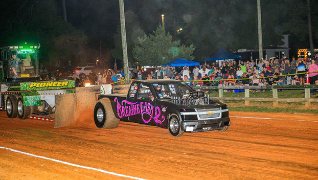 Victoria Truck and Tractor Pull